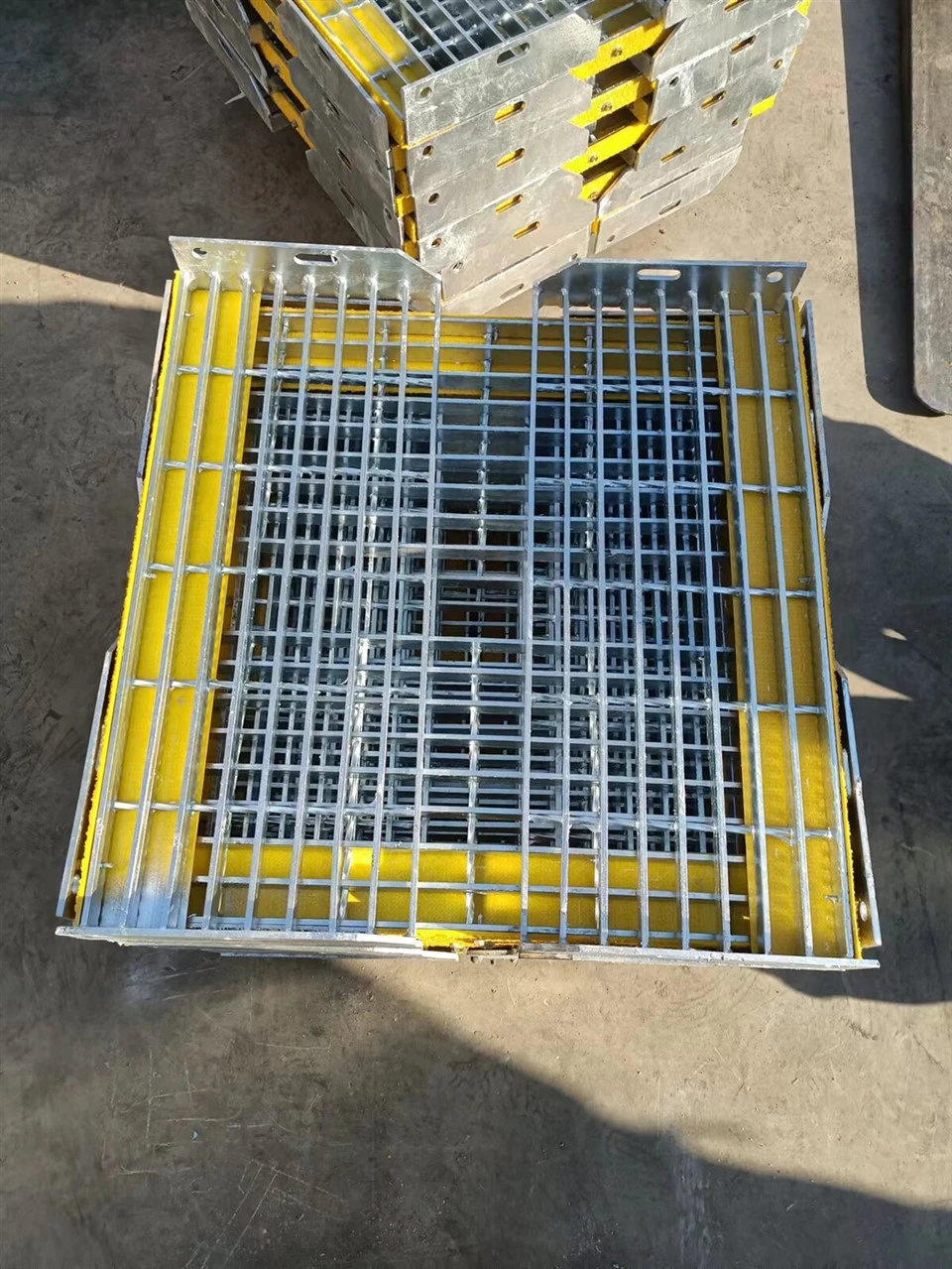 Galvanized Stair Treads high quality