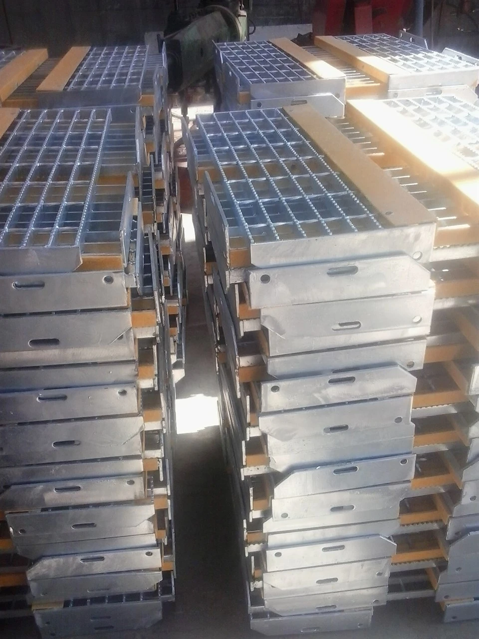 Galvanized Stair Treads price
