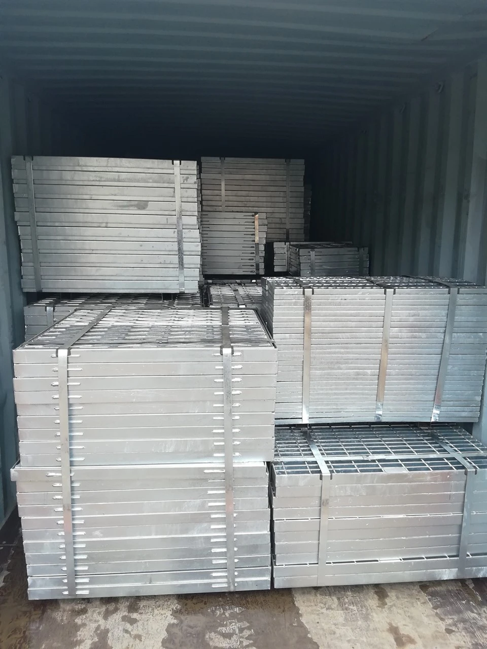 Stainless Steel Grates And Frames suppliers