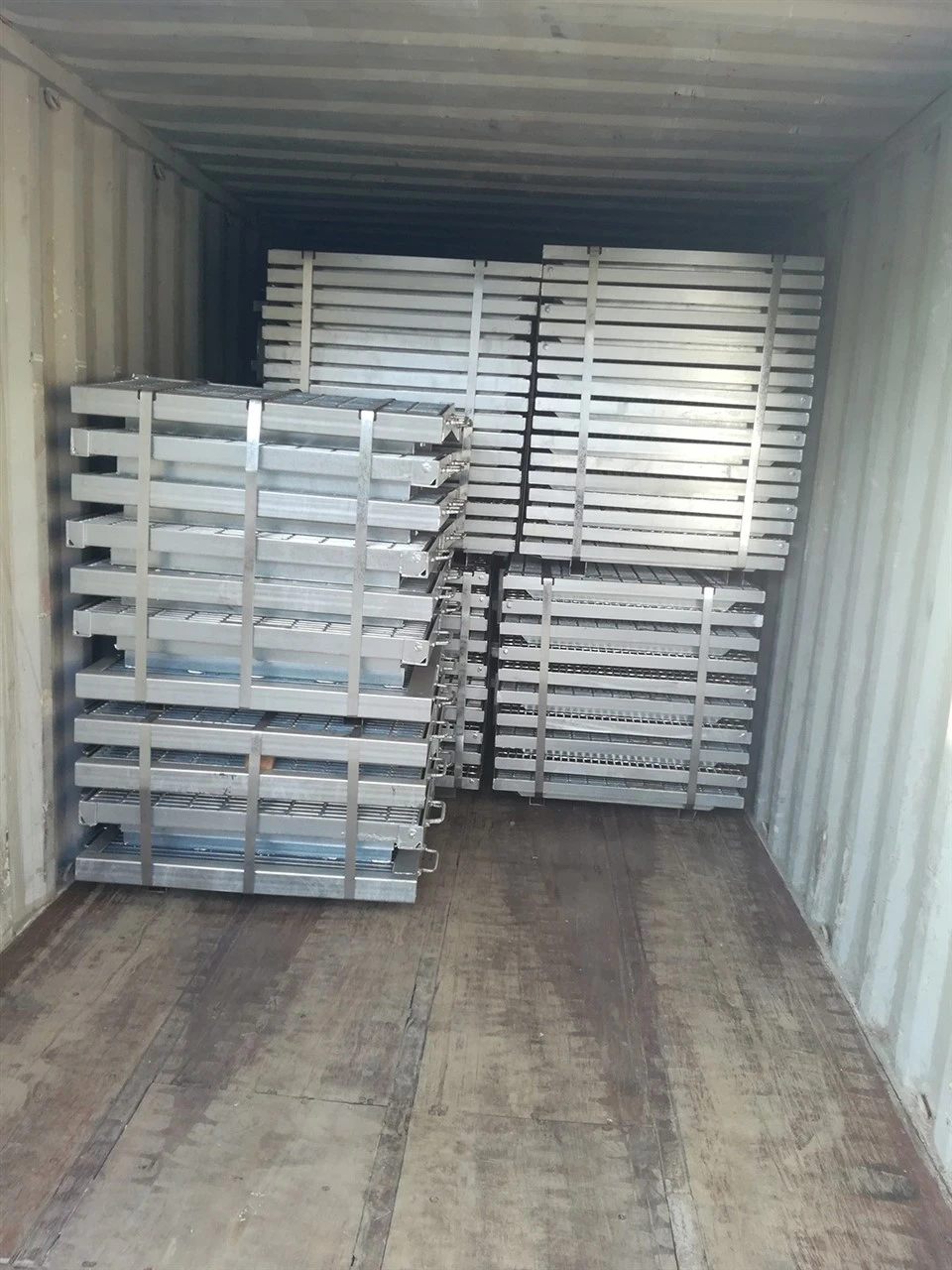Stainless Steel Grates And Frames manufacturers