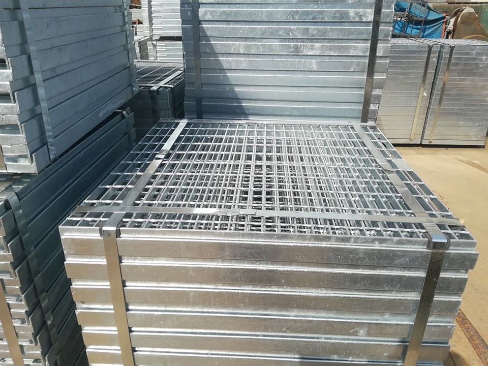 Stainless Steel Grates And Frames factory